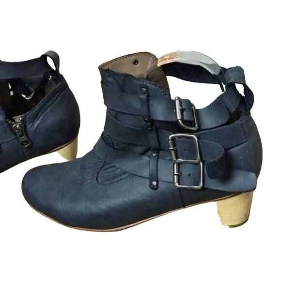 Responsibly Handcrafted Fortress of Inca Leather Booties, Navy, Boho, Festival 7 - Picture 5 of 10